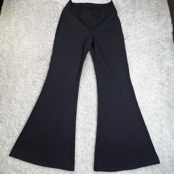 Halara Crossover High Waisted Back Pocket Super Flare Legging Black - Picture 3 of 10
